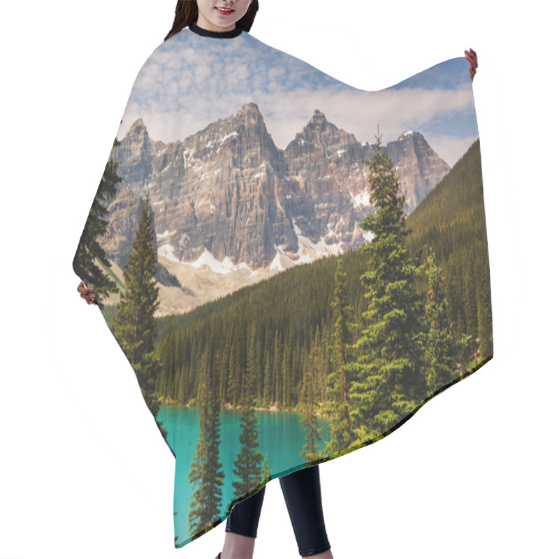 Personality  Beautiful Moraine Lake Hair Cutting Cape