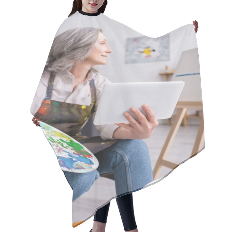 Personality  Mature Woman Holding Palette And Digital Tablet While Looking At Canvas Hair Cutting Cape