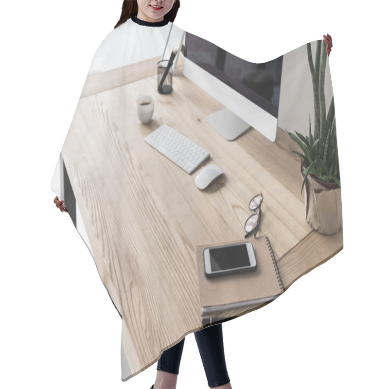 Personality  Workplace Hair Cutting Cape