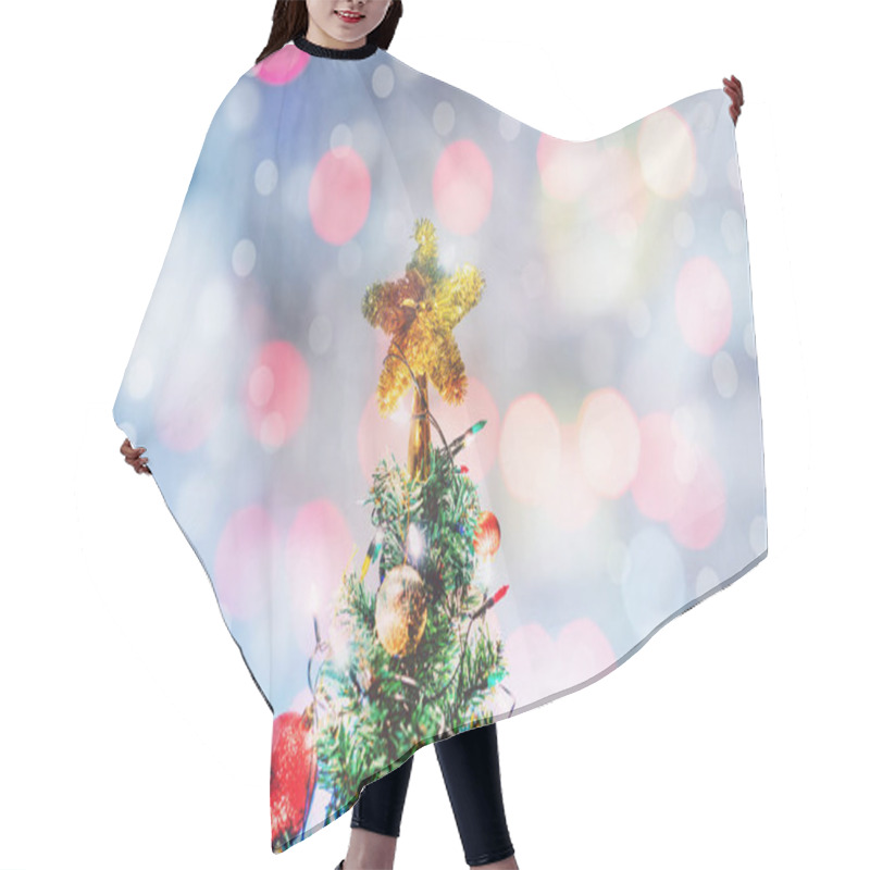 Personality  Christmas Star On Christmas Tree, Soft Bokeh Lights Background Hair Cutting Cape