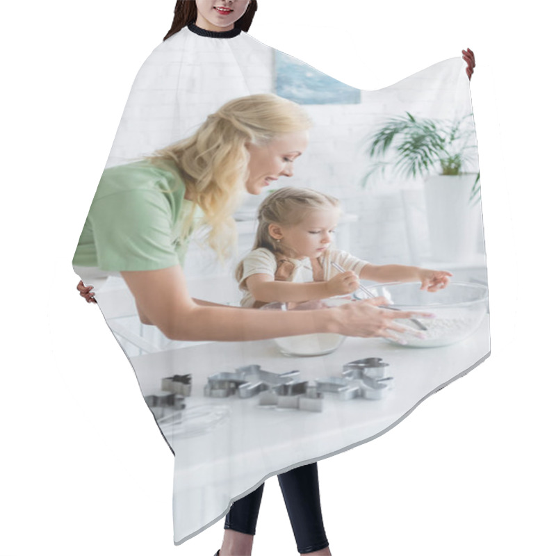 Personality  Girl Holding Sieve Near Bowl With Flour While Helping Mom In Kitchen Hair Cutting Cape