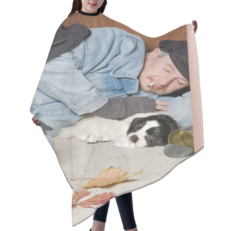 Personality  Sleeping Vagabond Hair Cutting Cape