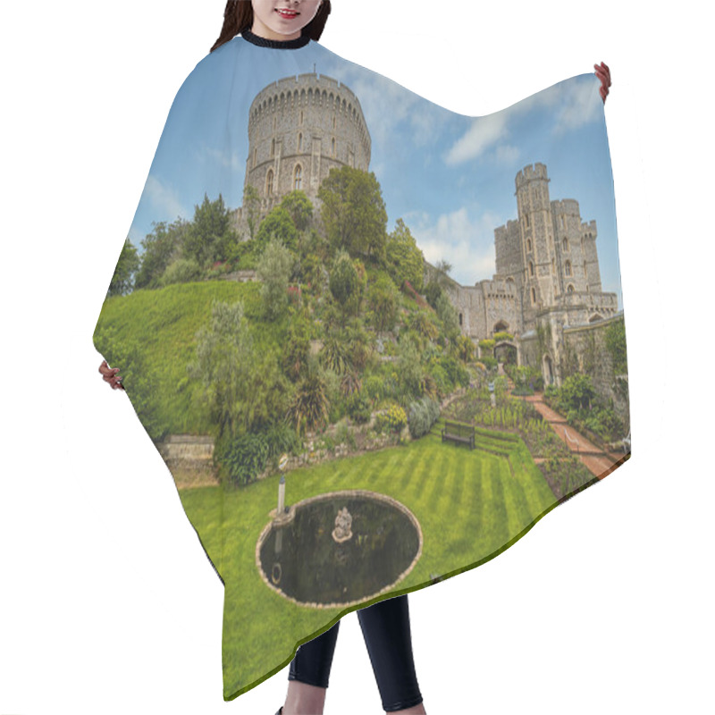 Personality  Windsor Castle And Its Garden With A Blue Sky Background. Windsor Castle Is A Royal Residence At Windsor In The English County Of Berkshire Near London. Hair Cutting Cape