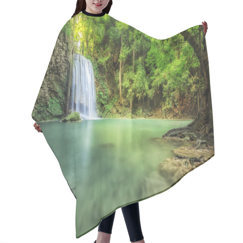 Personality  Waterfall Beautiful (erawan Waterfall)  Hair Cutting Cape