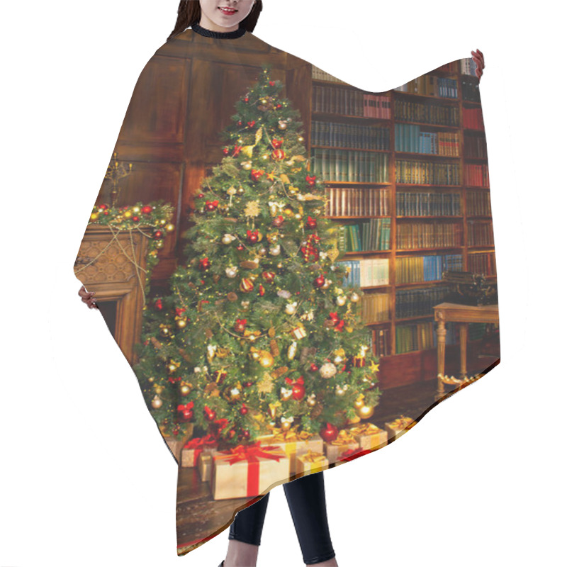 Personality  Christmas Tree With Beautiful Balls In Brown Interior. Room In Classic Style. Christmas Decor Hair Cutting Cape