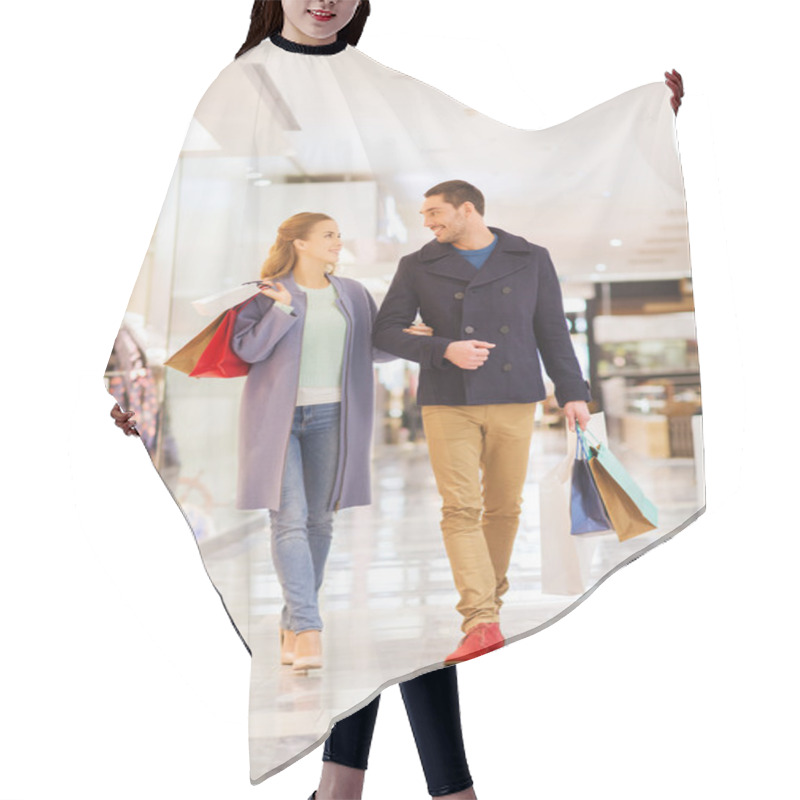 Personality  Happy Young Couple With Shopping Bags In Mall Hair Cutting Cape