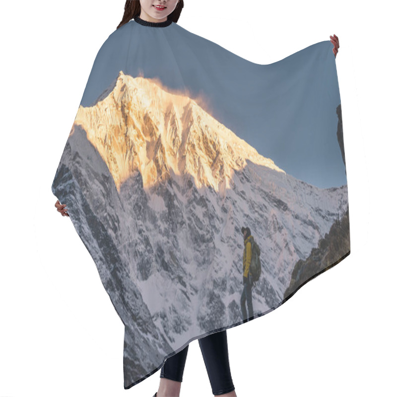 Personality  Young Asian Woman Standing In Front Of Snow Himalaya Mountain In A Morning Sunrise In Langtang Valley, Nepal, Asia Hair Cutting Cape