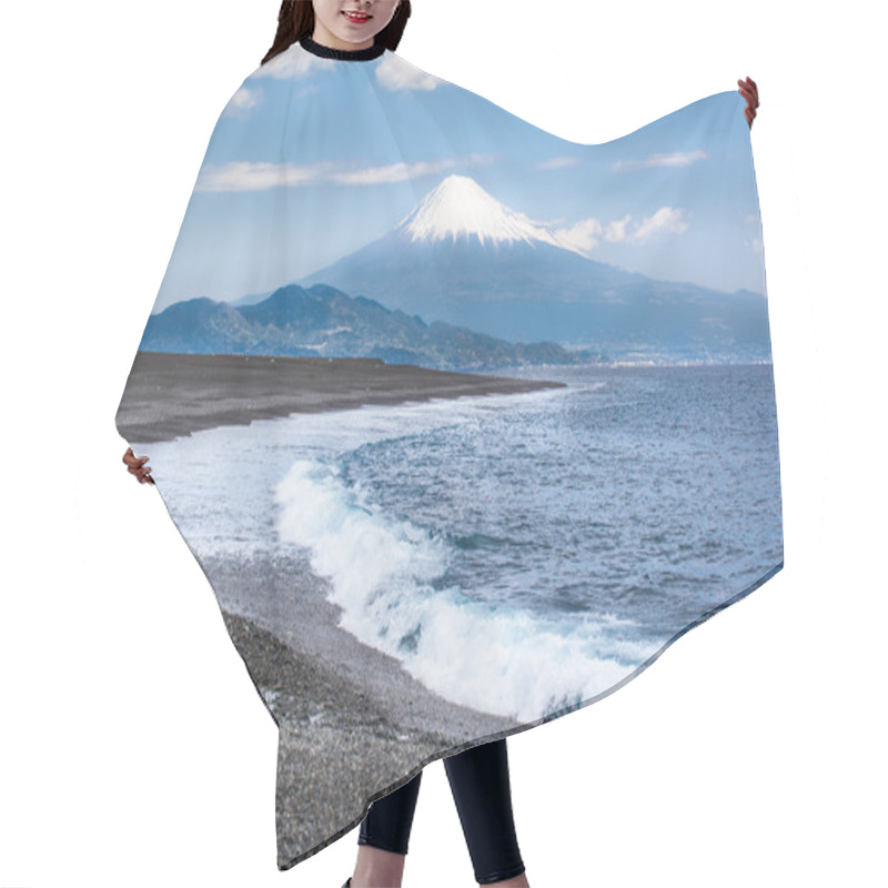 Personality  Fuji-San And Shizuoka Coast Hair Cutting Cape