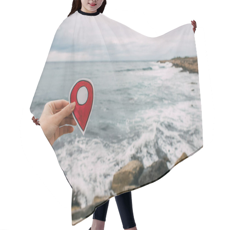 Personality  Cropped View Of Woman Holding Red Paper As Location Sign Near Mediterranean Sea Hair Cutting Cape