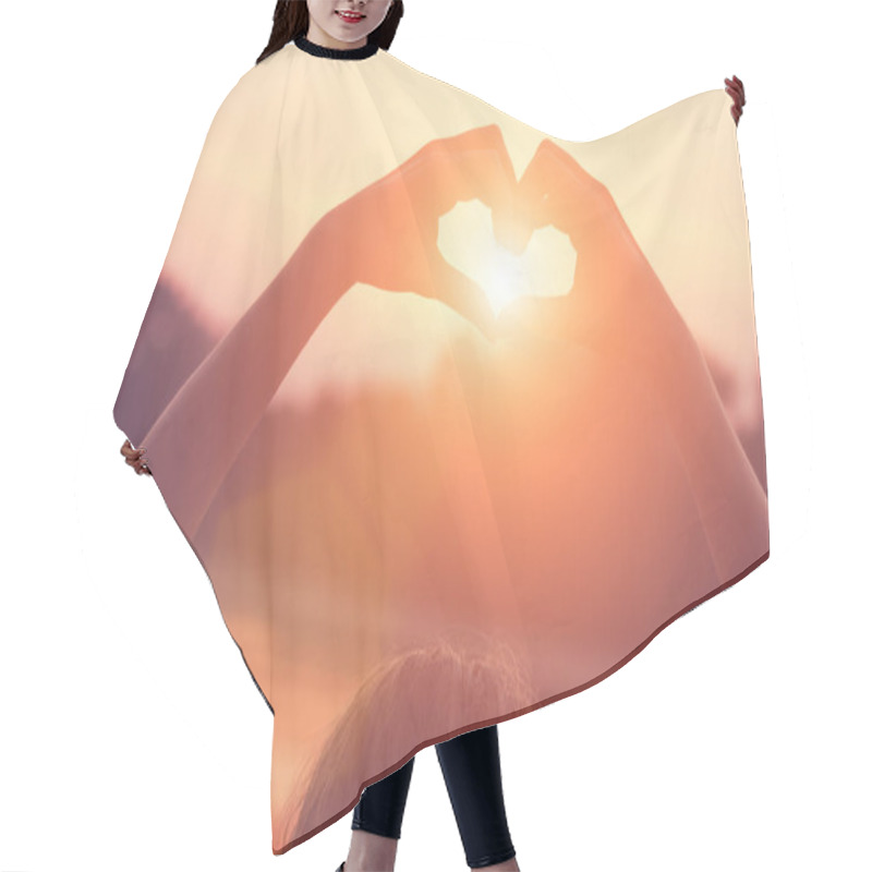 Personality  Woman Showing Heart Sign Hair Cutting Cape