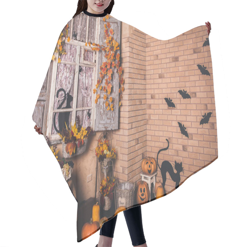 Personality  Halloween Decorated Yard Of Old House.  Hair Cutting Cape