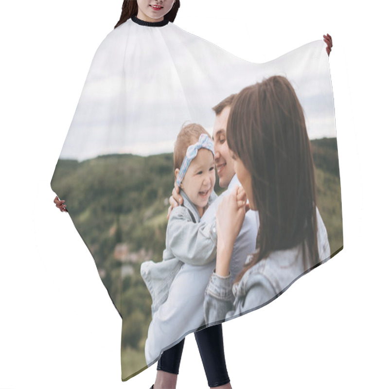 Personality  Close View Of Family Walking On Meadow Hair Cutting Cape