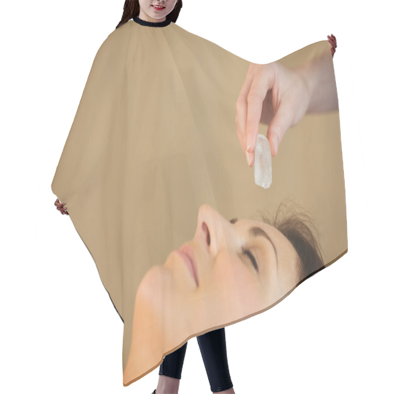 Personality  Young Woman At Crystal Healing Session Hair Cutting Cape