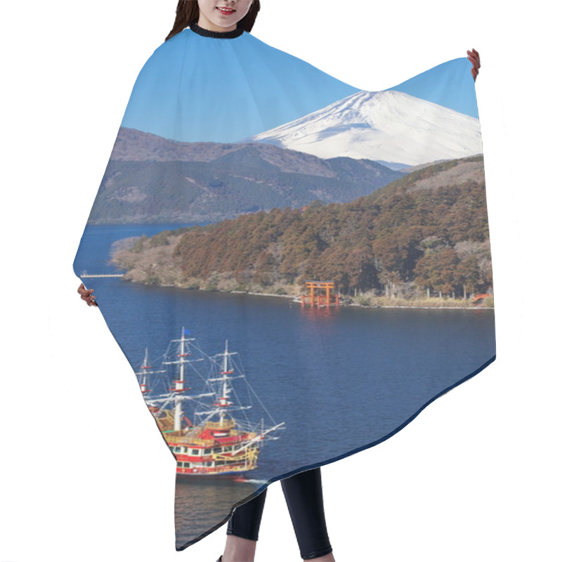 Personality  Mountain Fuji And Achi Lake Hair Cutting Cape