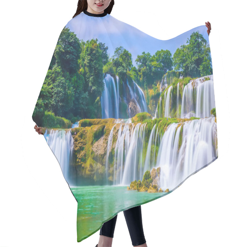 Personality  Waterfall Landscape In China, Asia Hair Cutting Cape