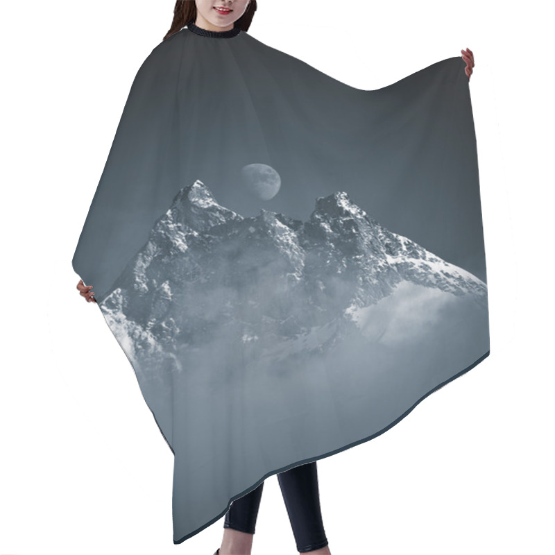 Personality  Cradle Mountain Moon Hair Cutting Cape