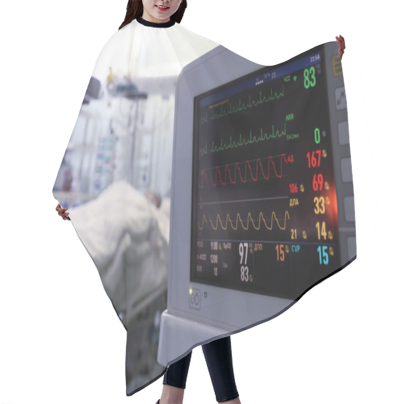 Personality  Clock Monitoring Of Patients In ICU Hair Cutting Cape