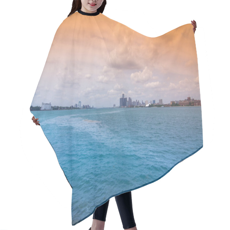 Personality  Detroit City Skyline Hair Cutting Cape