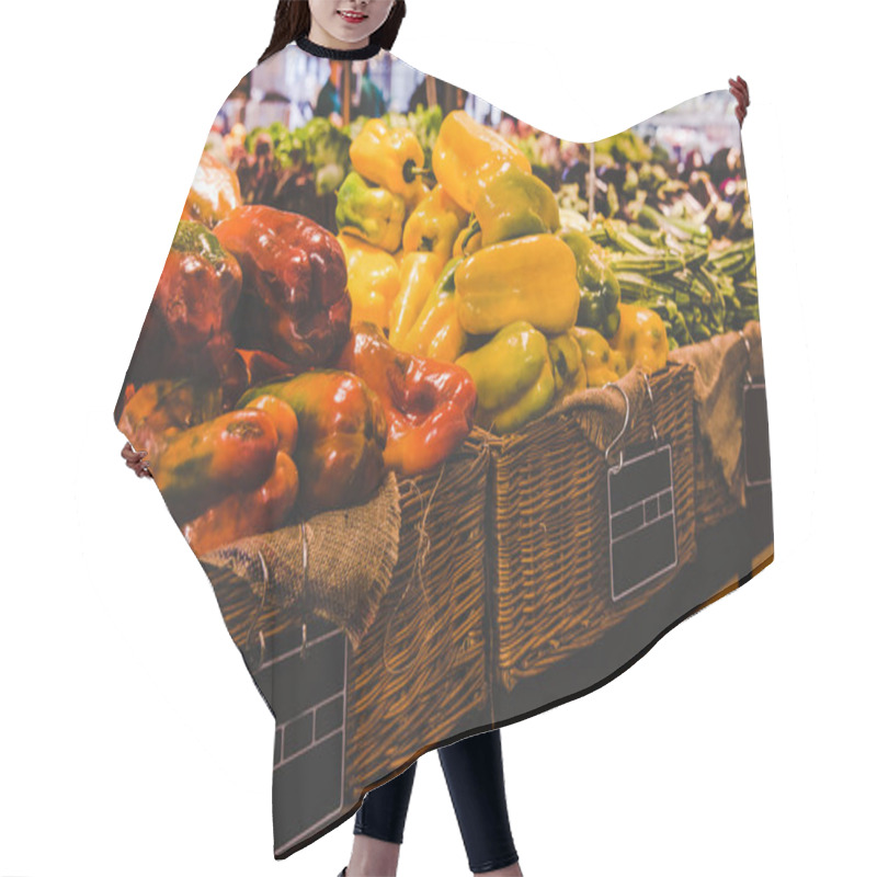 Personality  Bell Peppers Hair Cutting Cape