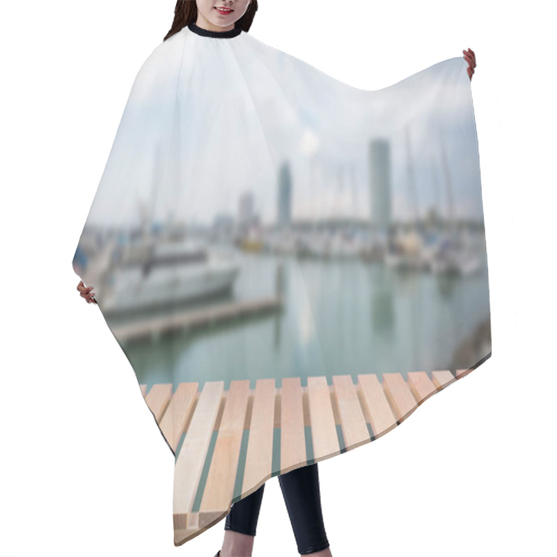 Personality  Yatch Club Background Hair Cutting Cape