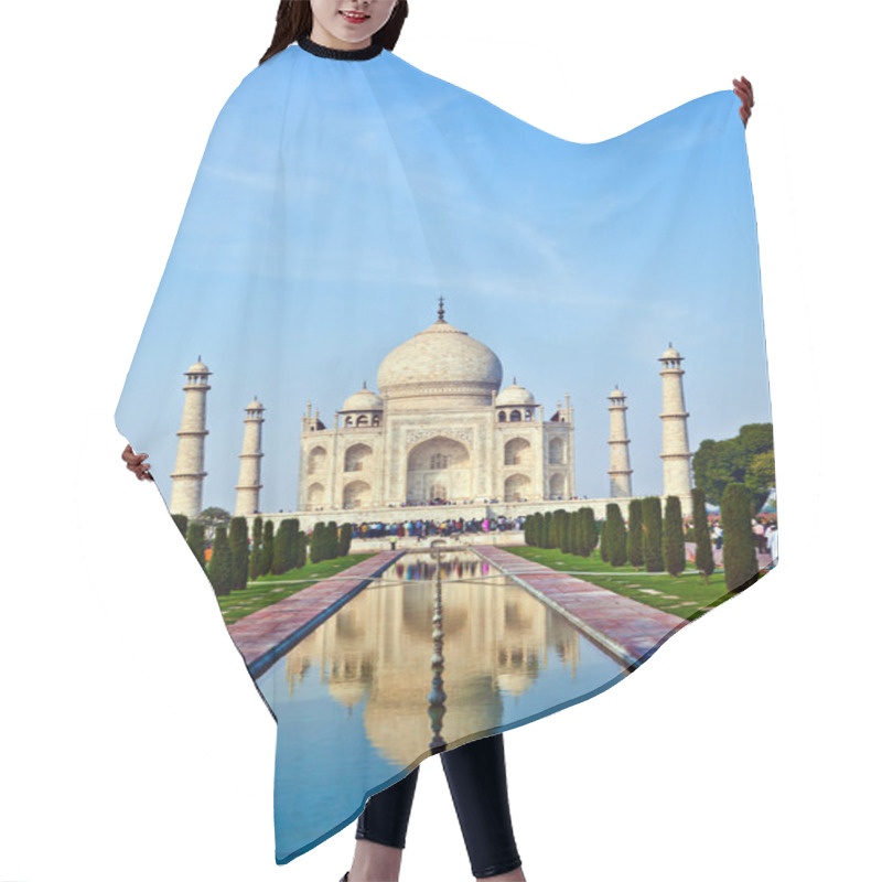 Personality  Taj Mahal In India Hair Cutting Cape