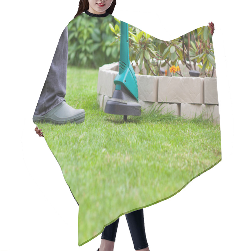 Personality  Man Mowing Lawn With Grass Trimmer Hair Cutting Cape