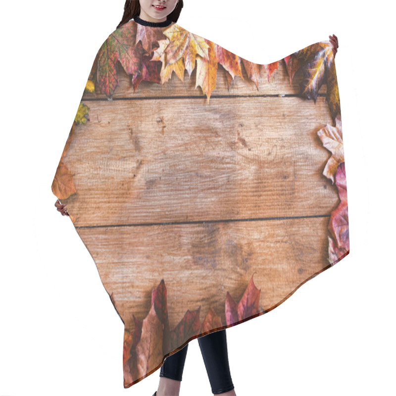 Personality  Autumn Leaves Frame Hair Cutting Cape