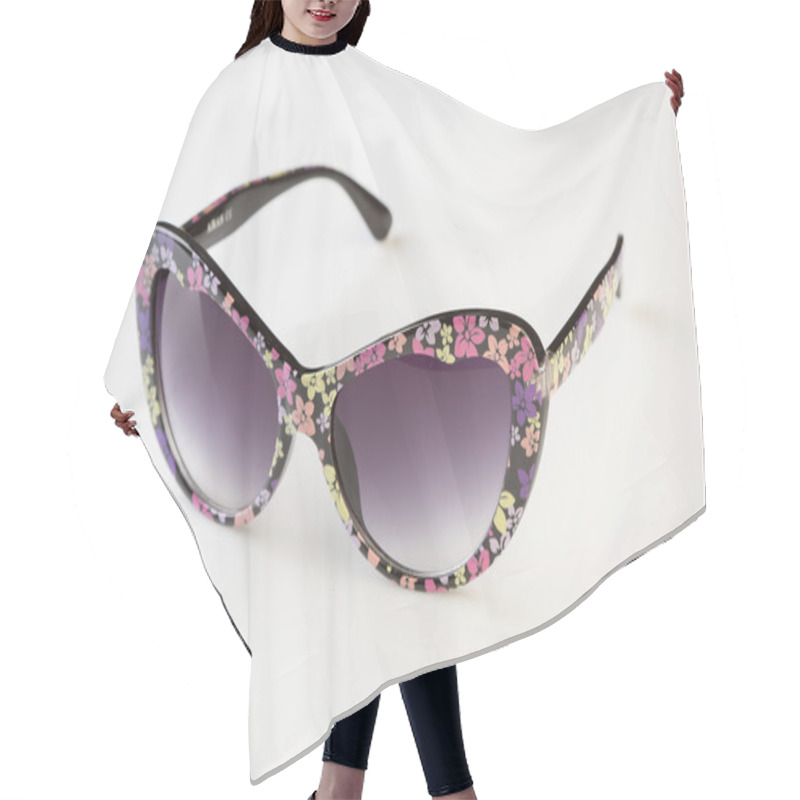 Personality  Sunglasses  White Background Hair Cutting Cape