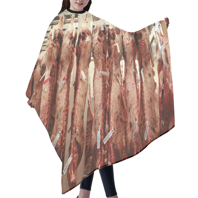 Personality  Several Cattle Carcass Hung In A Refrigerator Hair Cutting Cape