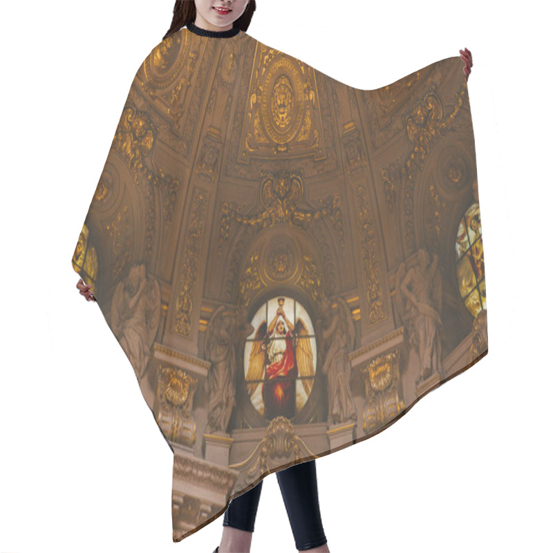 Personality  Icons Hair Cutting Cape