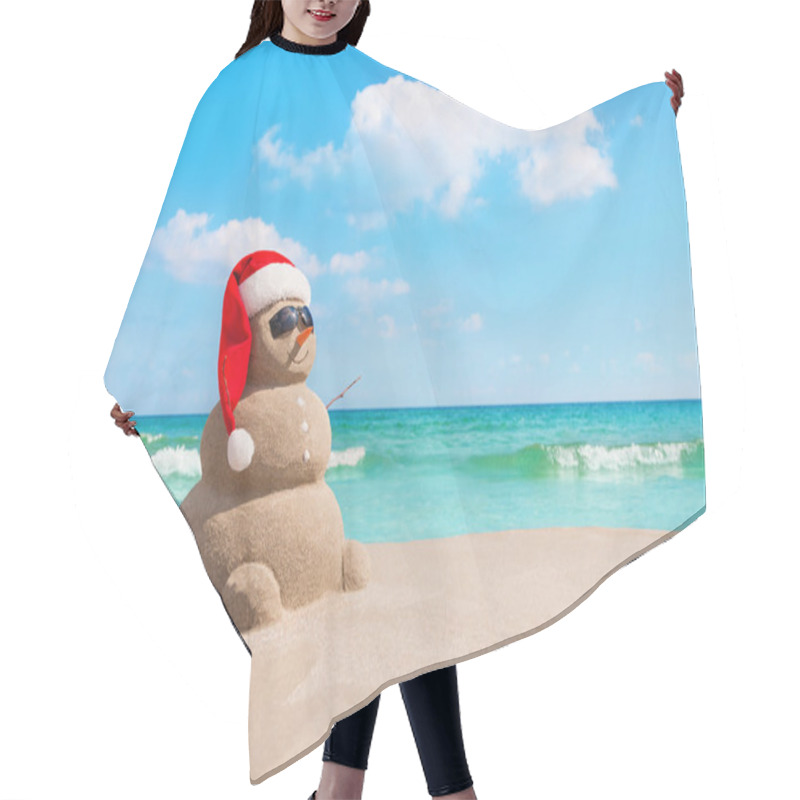 Personality  Christmas Snowman In Santa Hat And Sunglasses At Sea Beach Hair Cutting Cape