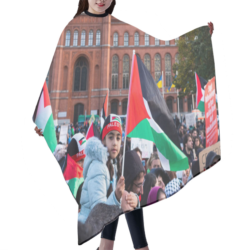 Personality  Berlin, Germany - November, 4: Children With Palestinian Flag On Free Palestine Demonstration In Berlin Hair Cutting Cape