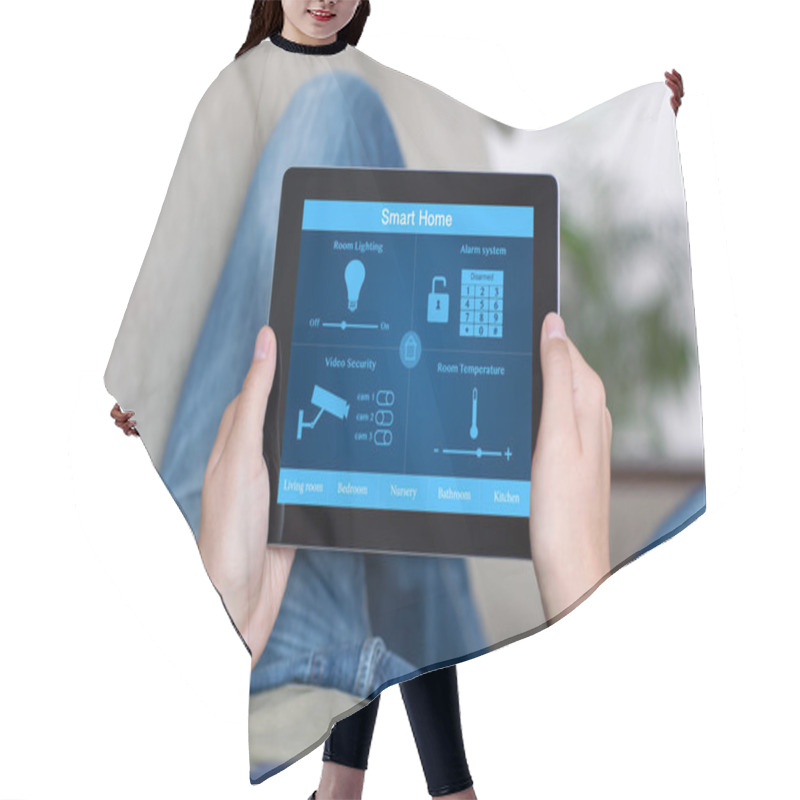 Personality  Man Holding Tablet With Program Smart Home On The Screen Hair Cutting Cape