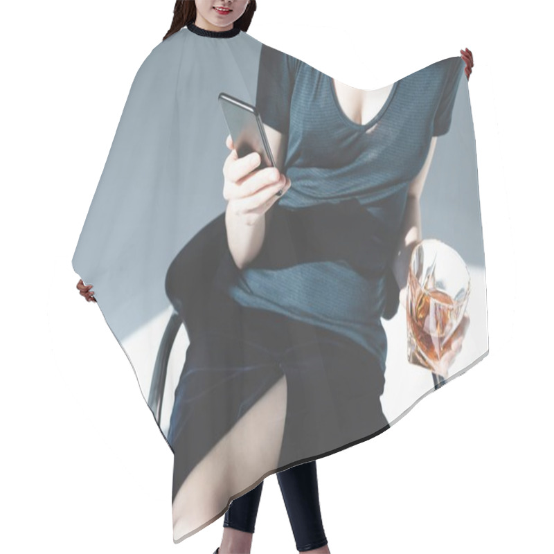 Personality  Woman With Smartphone And Glass Of Whisky Hair Cutting Cape