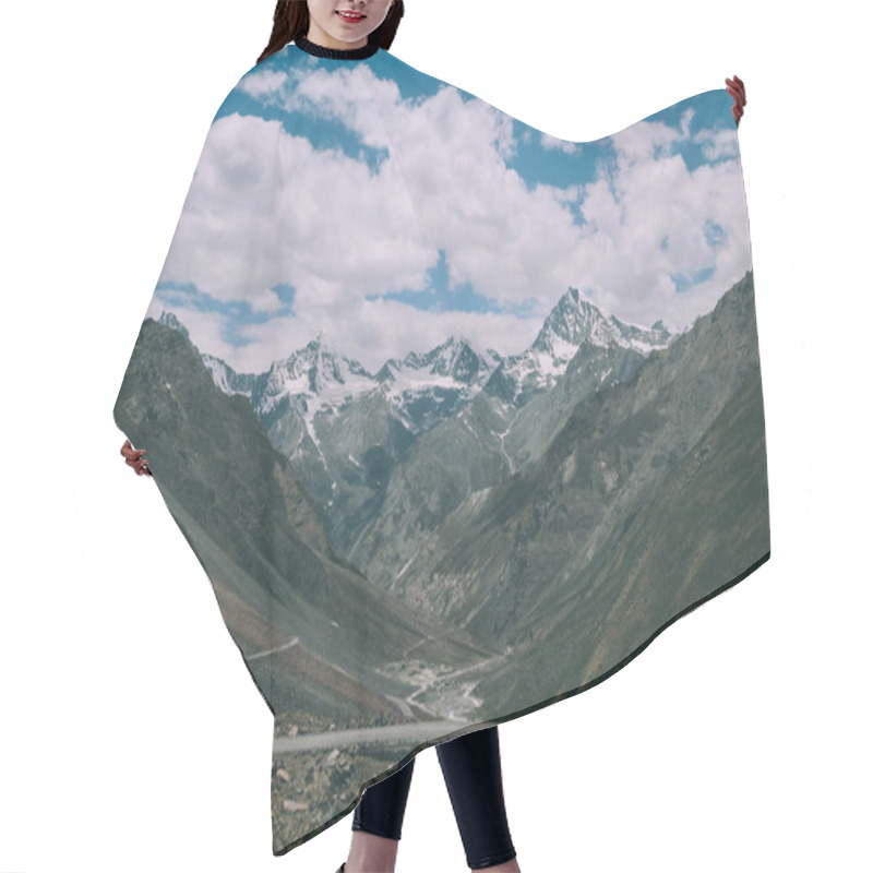 Personality  Mountains Hair Cutting Cape