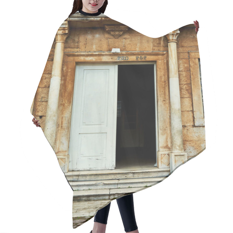 Personality  Grungy Old Door Of An Old Stone House With Columns Hair Cutting Cape