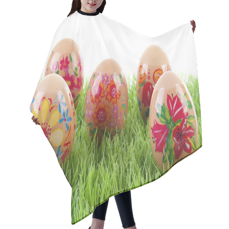 Personality  Decorated Chicken Eggs In Grass Hair Cutting Cape