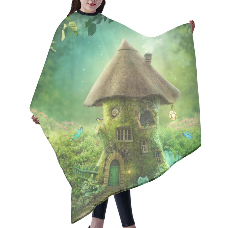 Personality  Magic Home In The Forest Hair Cutting Cape