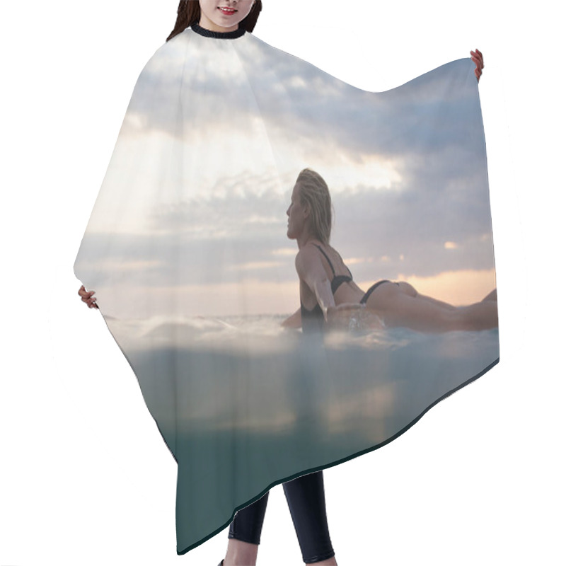 Personality  Woman On Serf Sunset Hair Cutting Cape