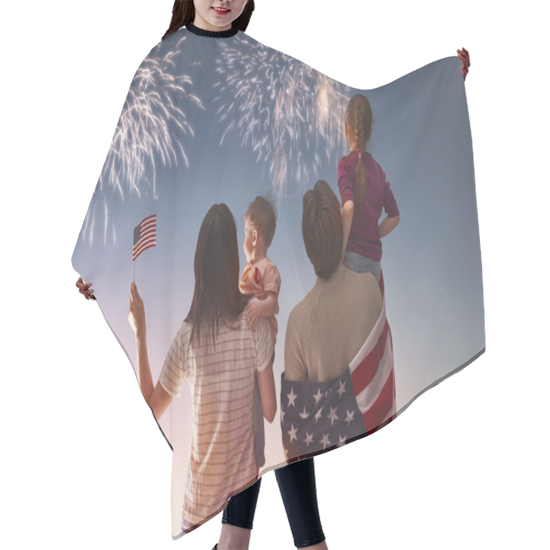 Personality  Patriotic Holiday And Happy Family Hair Cutting Cape