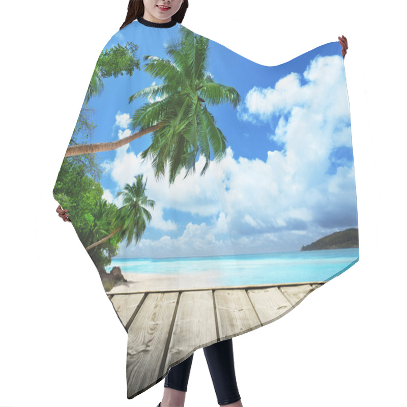 Personality  Beach Of Seychelles Hair Cutting Cape