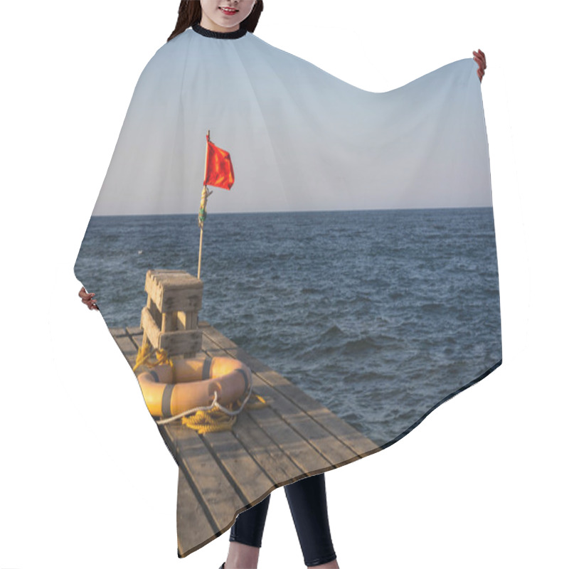 Personality  Red Flag And Lifebelt Hair Cutting Cape