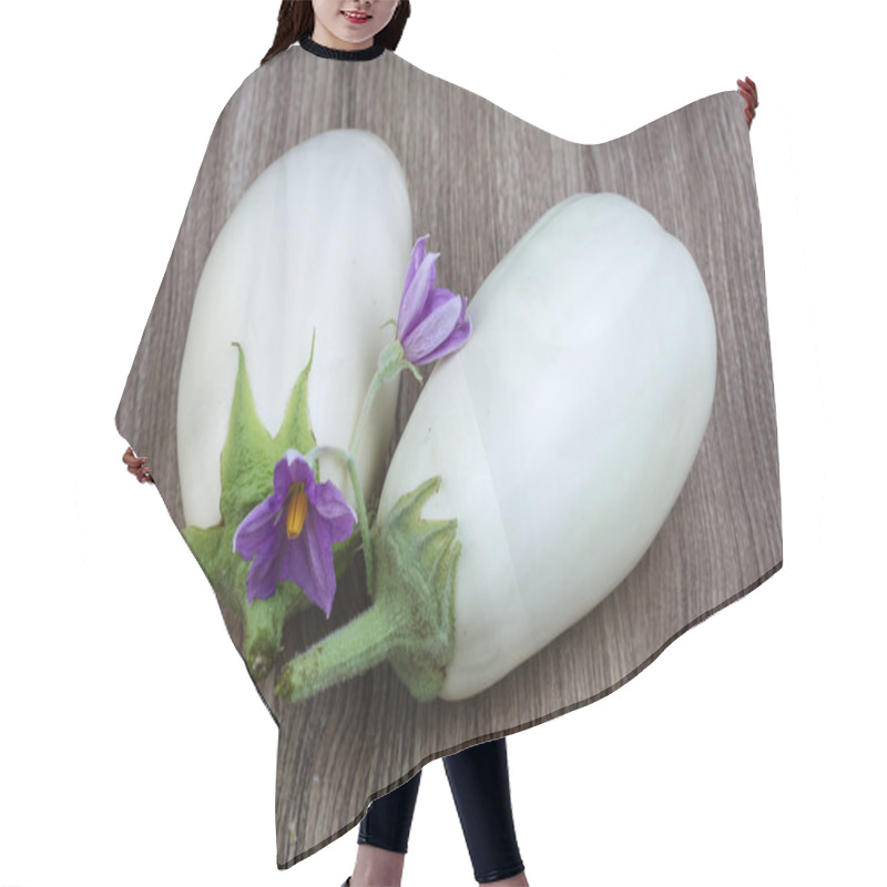 Personality  White Eggplants Hair Cutting Cape