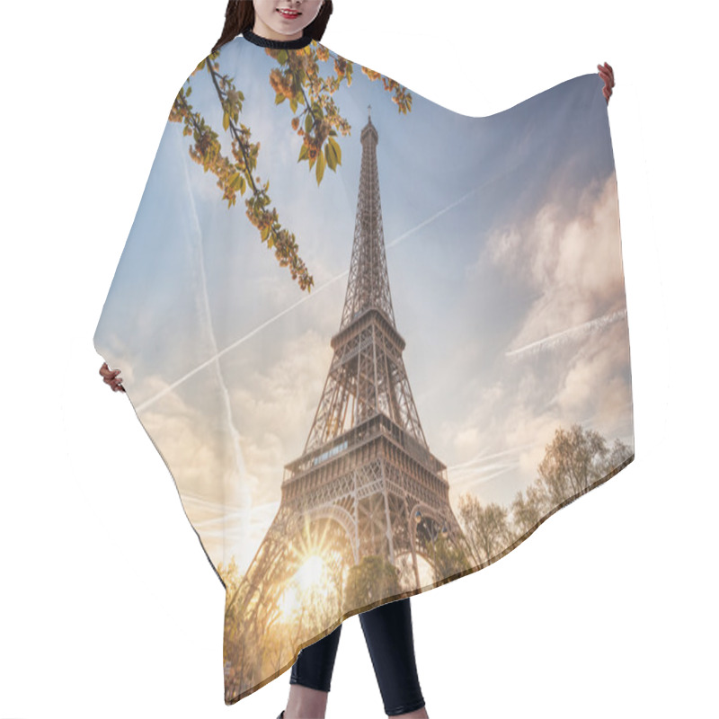 Personality  Eiffel Tower With Spring Tree In Paris, France Hair Cutting Cape