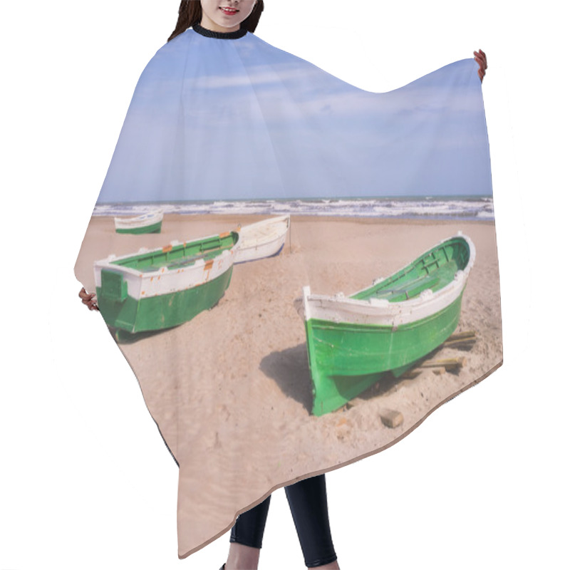 Personality  Traditoinal Fishing Boats Hair Cutting Cape