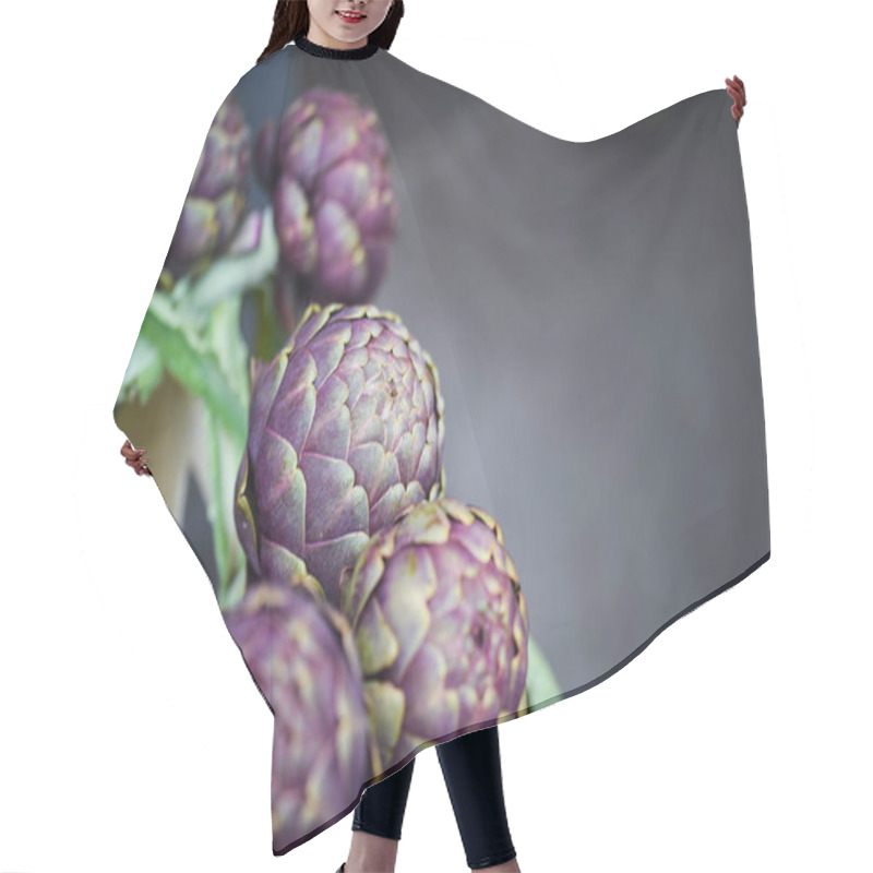 Personality  Fresh Natural Artichoke Flower Close Up Hair Cutting Cape