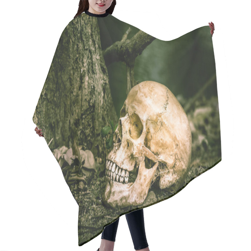 Personality  Still Life Skull Hair Cutting Cape