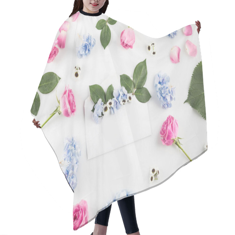 Personality  Envelope With Beautiful Flowers Hair Cutting Cape