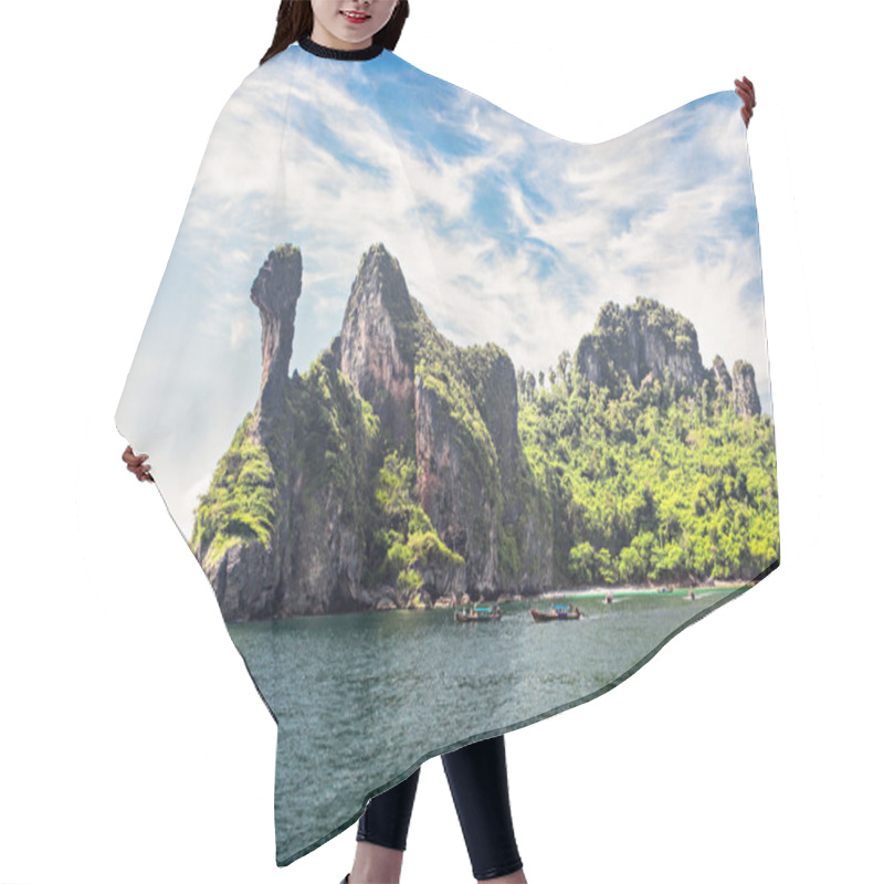 Personality  The Chicken Island Hair Cutting Cape