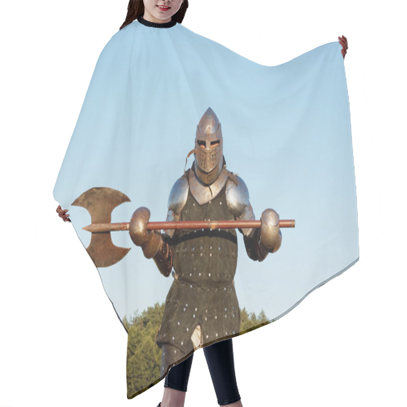 Personality  Medieval Knight Hair Cutting Cape